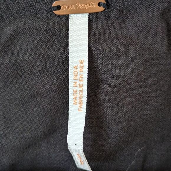 Free People Batiste Frida Black Embroidered Mini Dress Bell Sleeve S Small - Picture 14 of 16